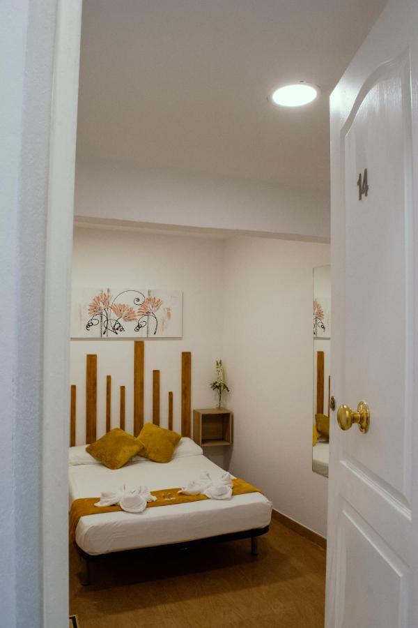Casa Lemus Hotel Madrid Luaran gambar