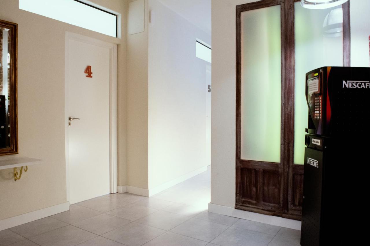Casa Lemus Hotel Madrid Luaran gambar