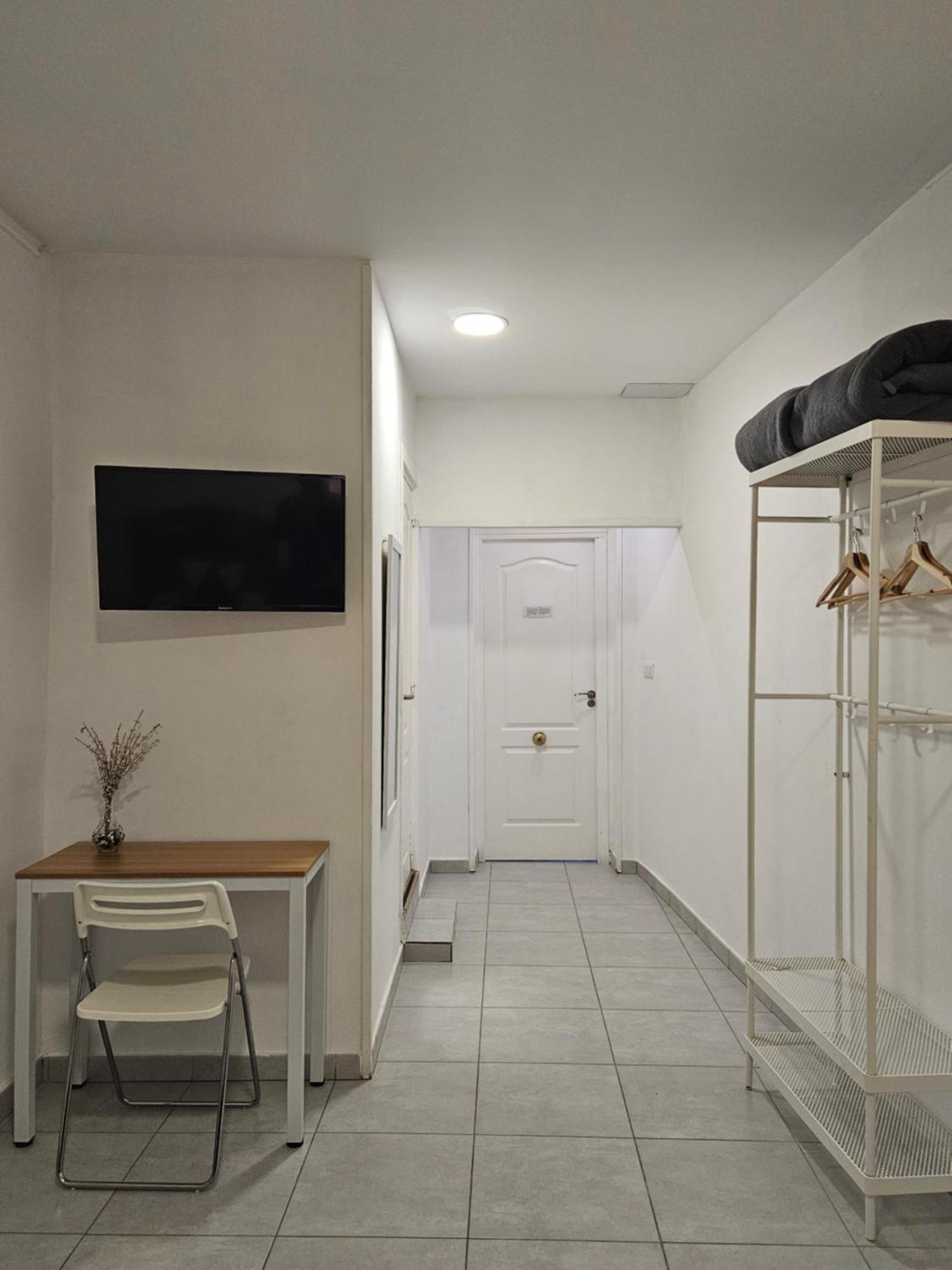 Casa Lemus Hotel Madrid Luaran gambar