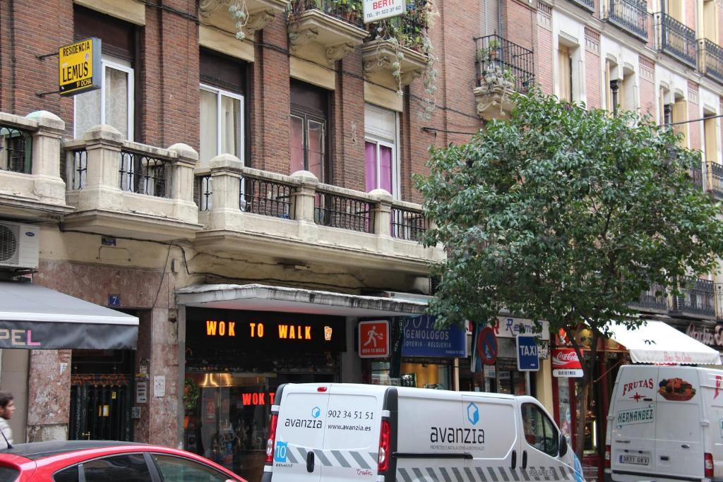 Casa Lemus Hotel Madrid Luaran gambar
